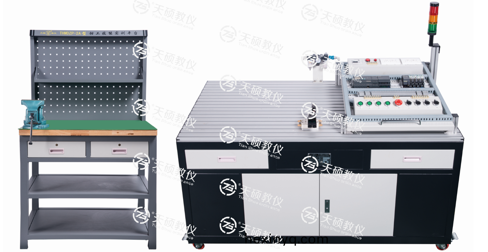 27、TSMTZK-2型(xing)  PLC與(yu)機(jī)械傳(chuan)動(dòng)(dong)基礎(chǔ)控製實(shí)訓(xùn)檯.png