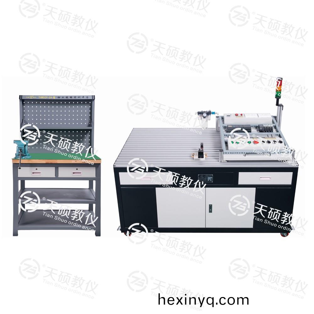 TSMTZK-2型(xing) PLC與(yu)機(jī)(ji)械傳(chuan)動基(ji)礎(chǔ)(chu)控(kong)製實(shí)(shi)訓(xùn)檯(tai)
