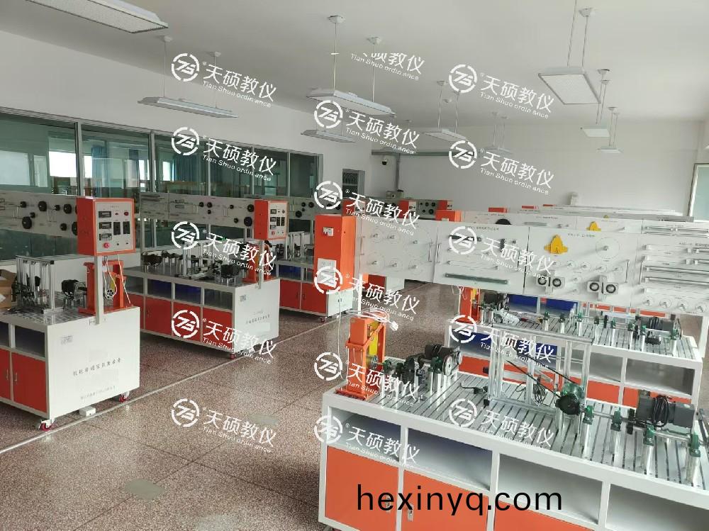 烏(wu)魯(lu)木(mu)齊技(ji)師(shi)學(xué)(xue)院 電氣(qi)工程及(ji)機(jī)(ji)電裝(zhuang)調(diào)(diao)實(shí)訓(xùn)(xun)室(shi)設(shè)備採(cai)購(gou)項(xiàng)目(mu)  順(shun)利(li)安(an)裝(zhuang)、調(diào)(diao)試、培訓(xùn)(xun)、驗(yàn)(yan)收通(tong)過！