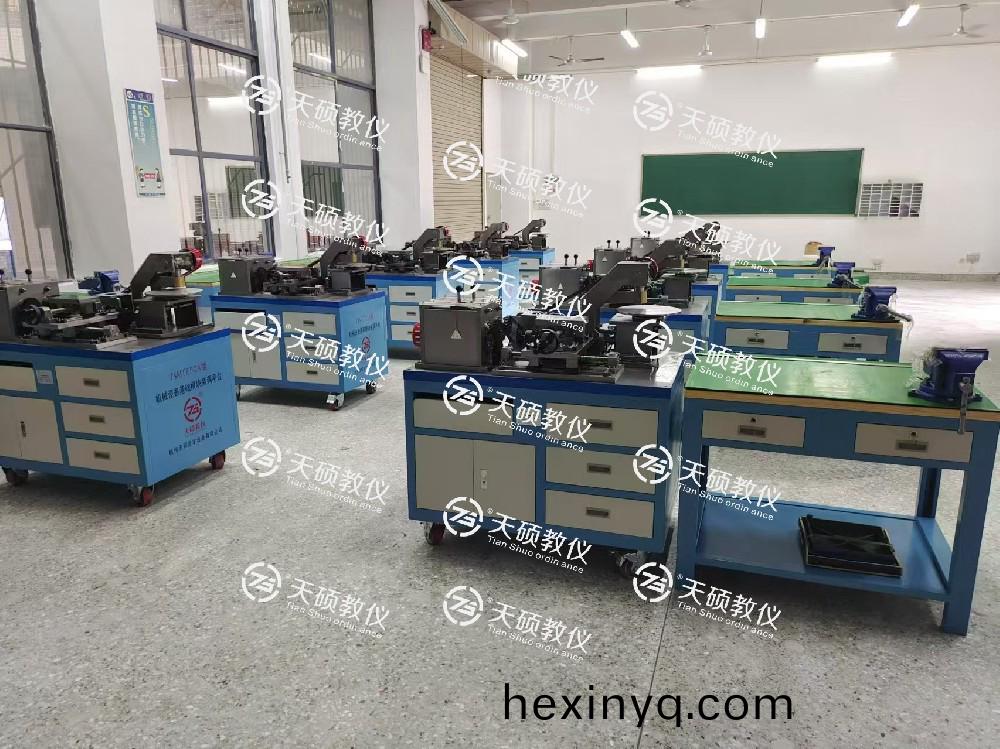 廣(guang)東(dong)省(sheng)技(ji)師學(xué)(xue)院機(jī)械(xie)設(shè)(she)備(bei)裝(zhuang)備(bei)與自(zi)動(dòng)(dong)控(kong)製專(zhuan)業(yè)建設(shè)(she)項(xiàng)目順(shun)利安裝(zhuang)、調(diào)(diao)試(shi)、驗(yàn)收通過(guo)！